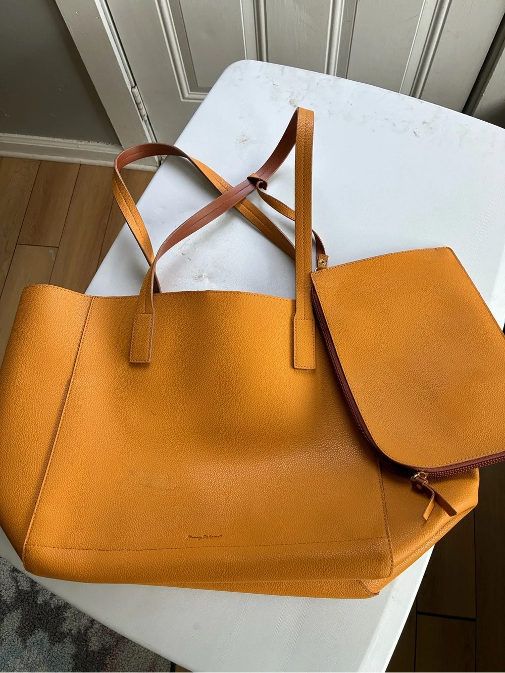 Tommy bahama Women's Mustard Yellow tote bag/purse with clutch